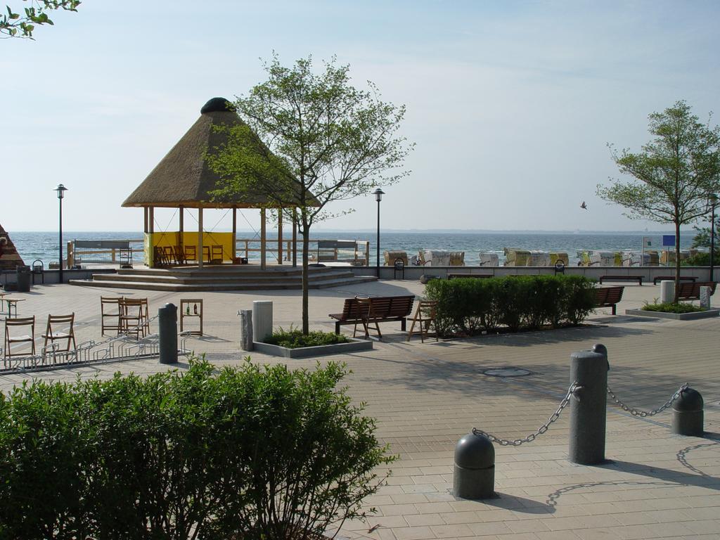 Hotel Landhaus Haffkrug Scharbeutz Extérieur photo