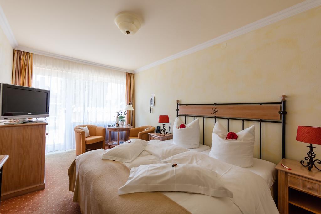 Hotel Landhaus Haffkrug Scharbeutz Extérieur photo